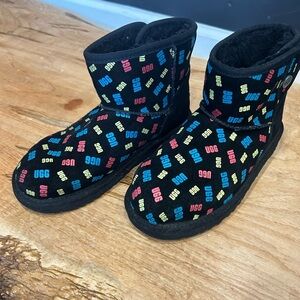 UGG Kids Multicolor Logo One Piece Boots